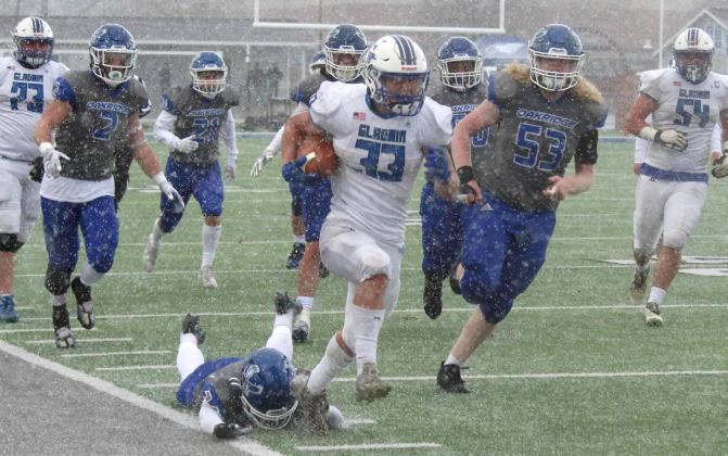 Gladwin Flying G’s football, regional champions once more
